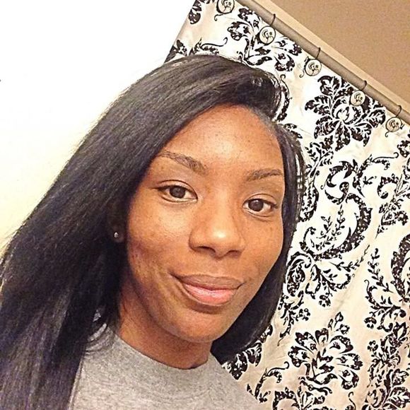 Meet your Posher, Riquitta - Picture 1 of 1